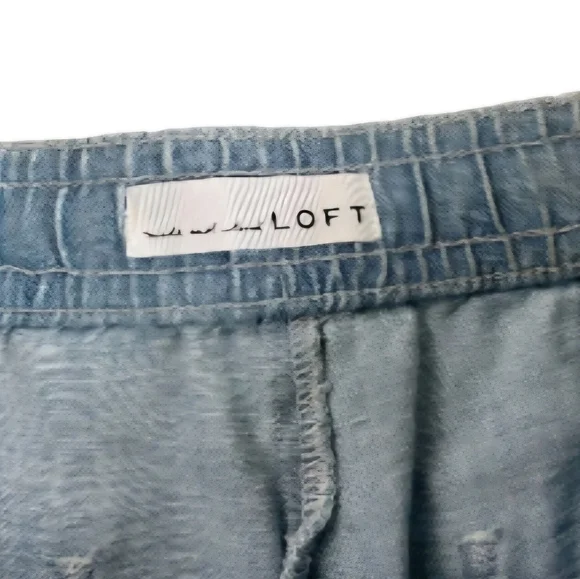 NWOT | Ann Taylor LOFT | Linen Pull-On Tassel Shorts | Medium | Light Chambray - Picture 12 of 13